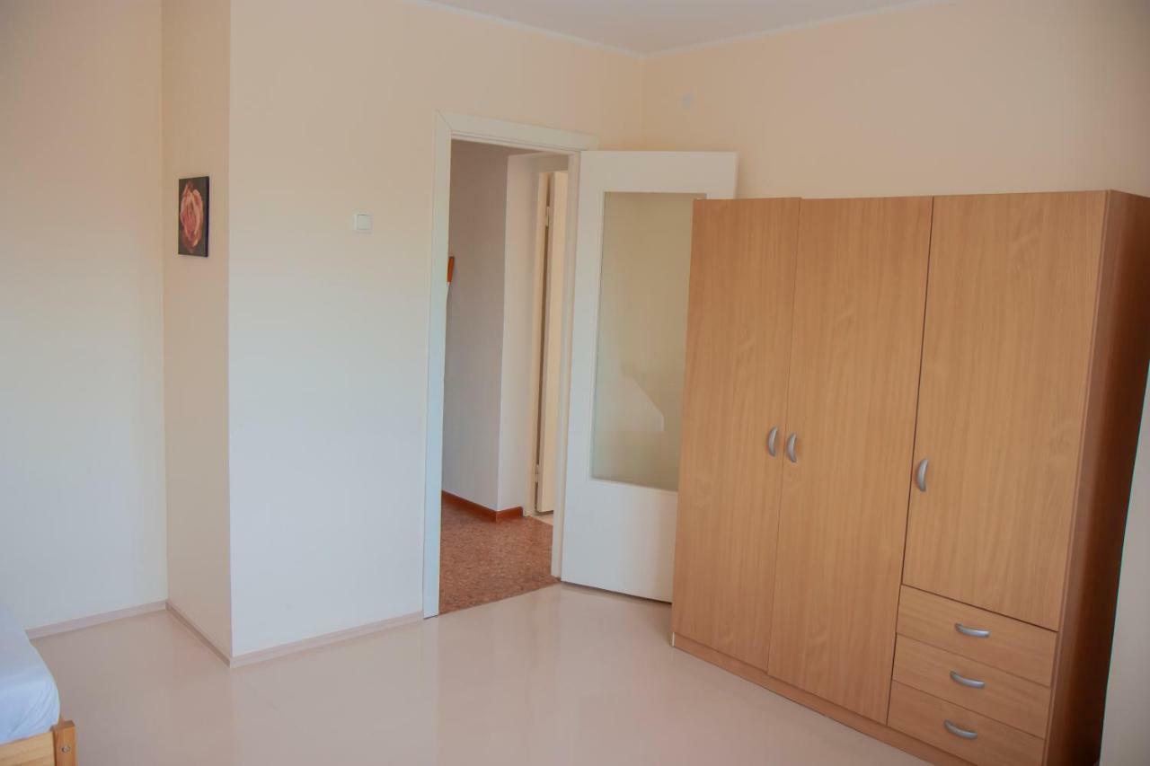 Pirni Apartment Tallinn Eksteriør billede